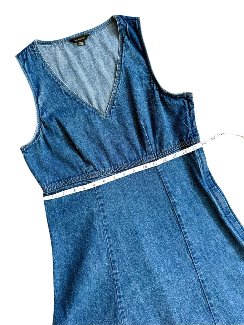 AE Studio Classic Blue Denim V-Neck Sleeveless Mini Dress Size M - Picture 8 of 10